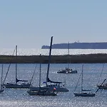 Båthotell Catamaran Breakfast-brunch Included, Optional Lunch & Dinner