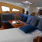 Catamaran Breakfast-brunch Included, Optional Lunch & Dinner Alvor