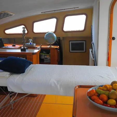 Catamaran Breakfast-brunch Included, Optional Lunch & Dinner
